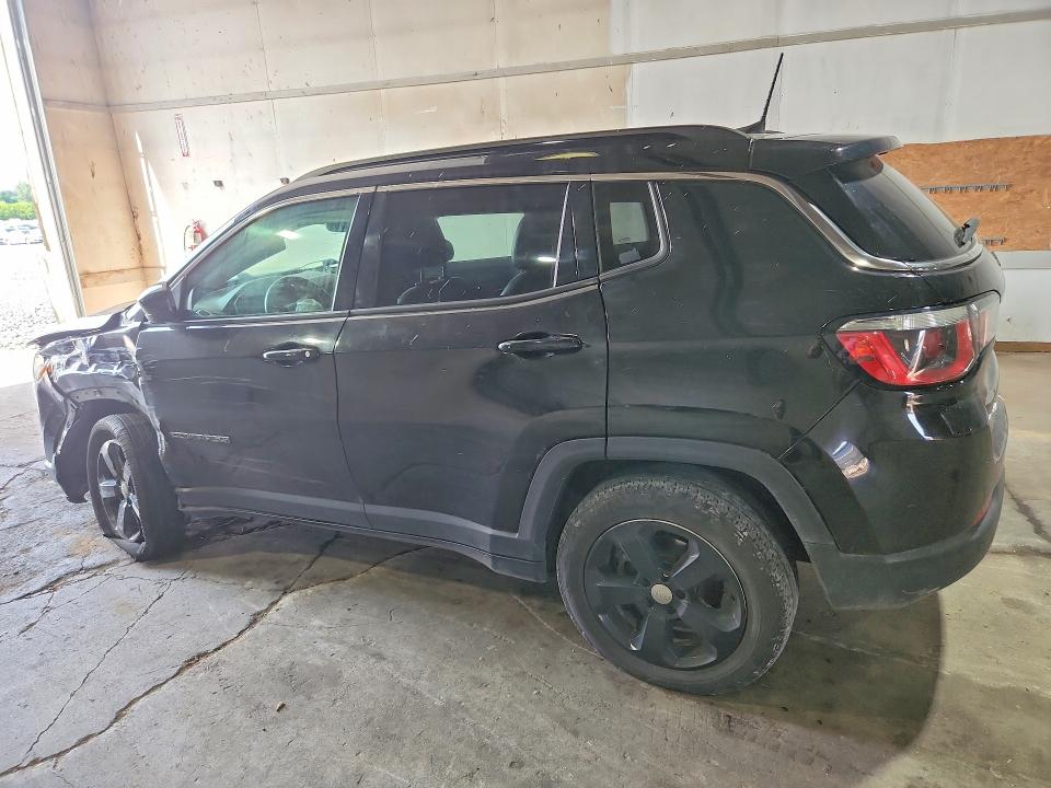 Продаж на аукціоні авто 2018 Jeep Compass, vin: 3C4NJDBB2JT345205, номер лоту: 60996416