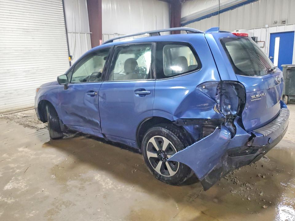 2018 Subaru Forester მანქანა იყიდება აუქციონზე, vin: JF2SJABCXJH422025, აუქციონის ნომერი: 62680246