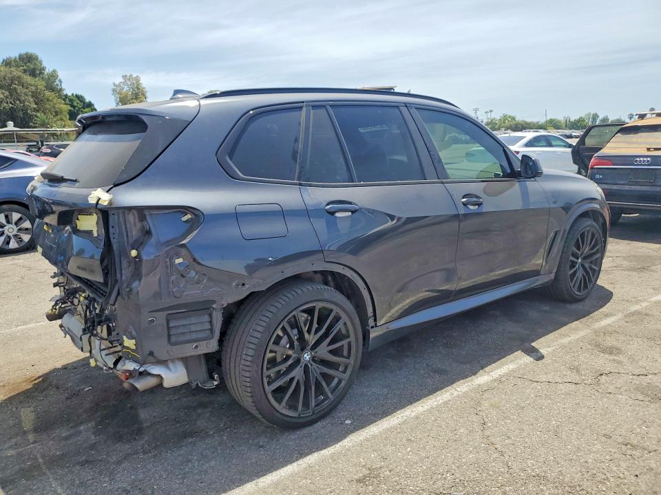 Продажа на аукционе авто 2021 Bmw X5, vin: 5UXCR6C00M9H71997, номер лота: 62341206
