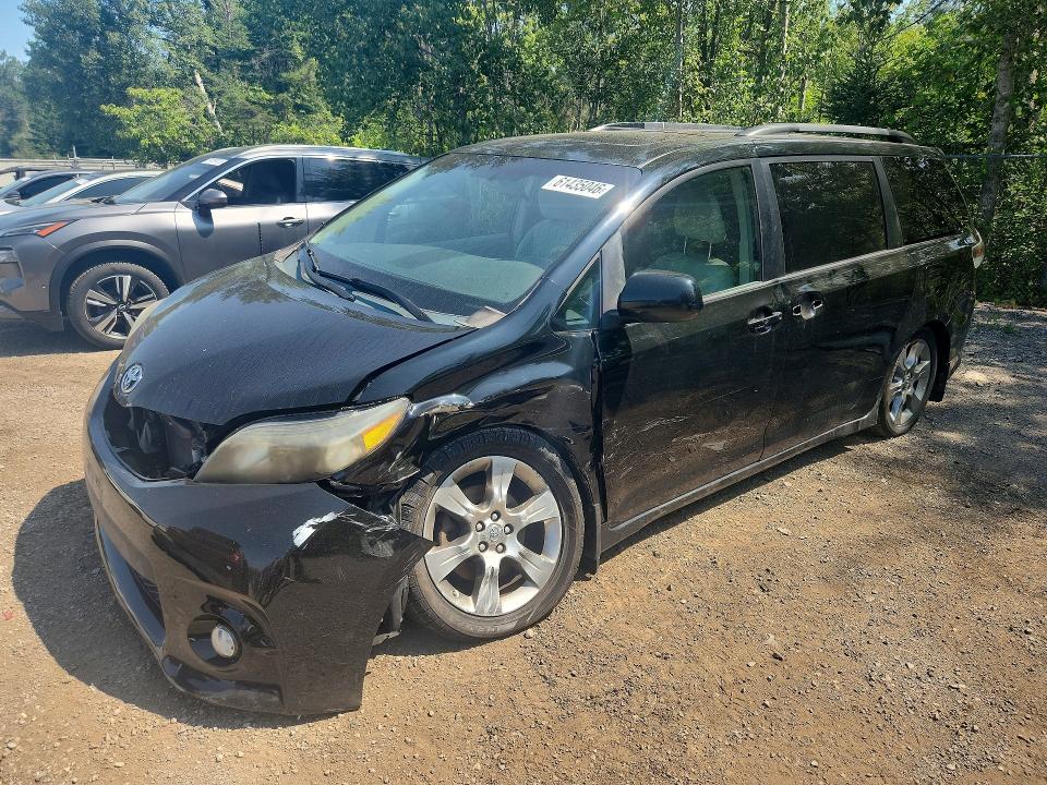 61435046 :رقم المزاد ، 5TDXK3DC9BS127036 vin ، 2011 Toyota Sienna مزاد بيع