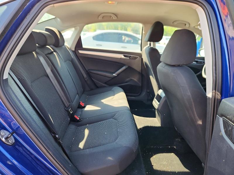 Продажа на аукционе авто 2017 Volkswagen Passat, vin: 1VWAT7A38HC054750, номер лота: 59692426
