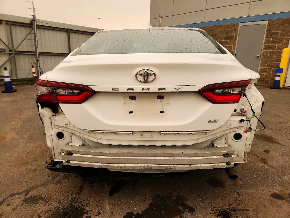 Продажа на аукционе авто 2021 Toyota Camry, vin: 4T1C11AK4MU592562, номер лота: 61327156