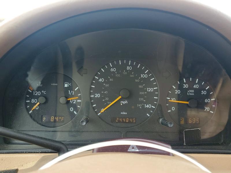 2002 Mercedes-benz Ml მანქანა იყიდება აუქციონზე, vin: 4JGAB54E62A364854, აუქციონის ნომერი: 62013706