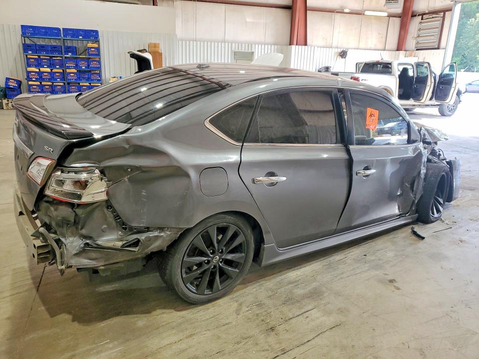 61813366 :رقم المزاد ، 3N1AB7AP5HY281557 vin ، 2017 Nissan Sentra مزاد بيع
