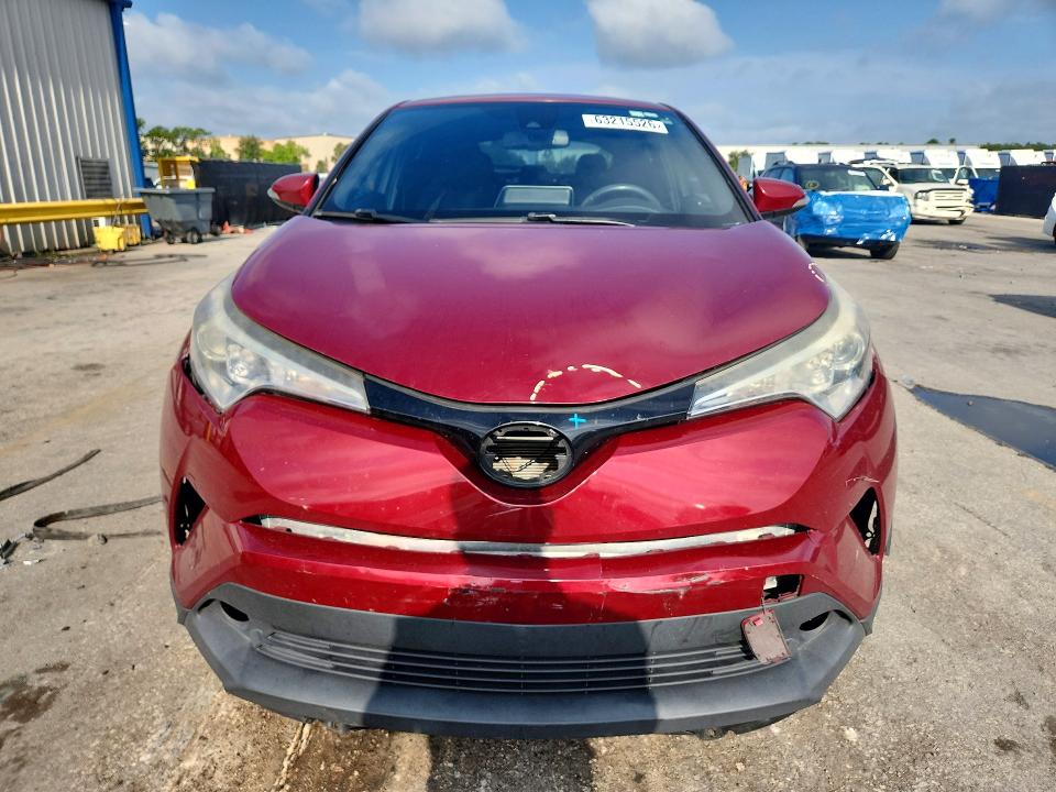 63215526 :رقم المزاد ، NMTKHMBX7KR069561 vin ، 2019 Toyota C-hr مزاد بيع