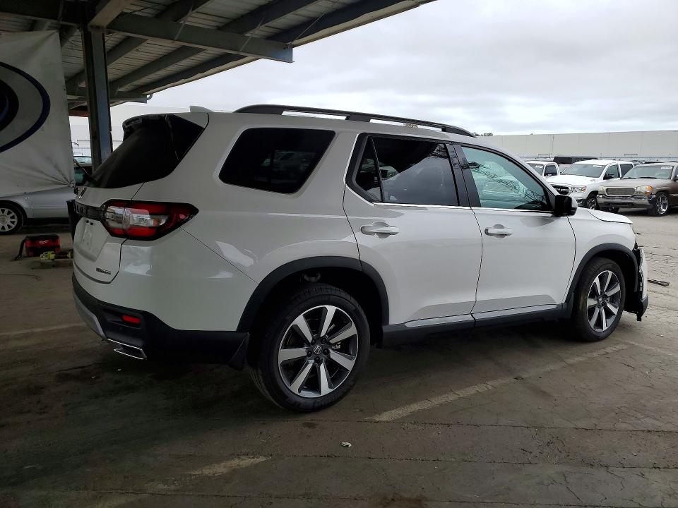 Продаж на аукціоні авто 2024 Honda Pilot, vin: 5FNYG2H7XRB010965, номер лоту: 62463886