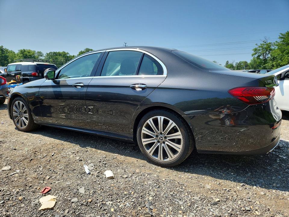 Продажа на аукционе авто 2022 Mercedes-benz E, vin: W1KZF8EB0NB030339, номер лота: 58224366