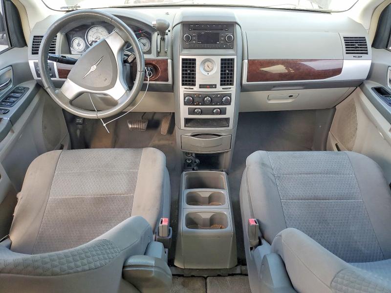Продаж на аукціоні авто 2010 Chrysler Town & Country, vin: 2A4RR5D17AR132252, номер лоту: 63257856