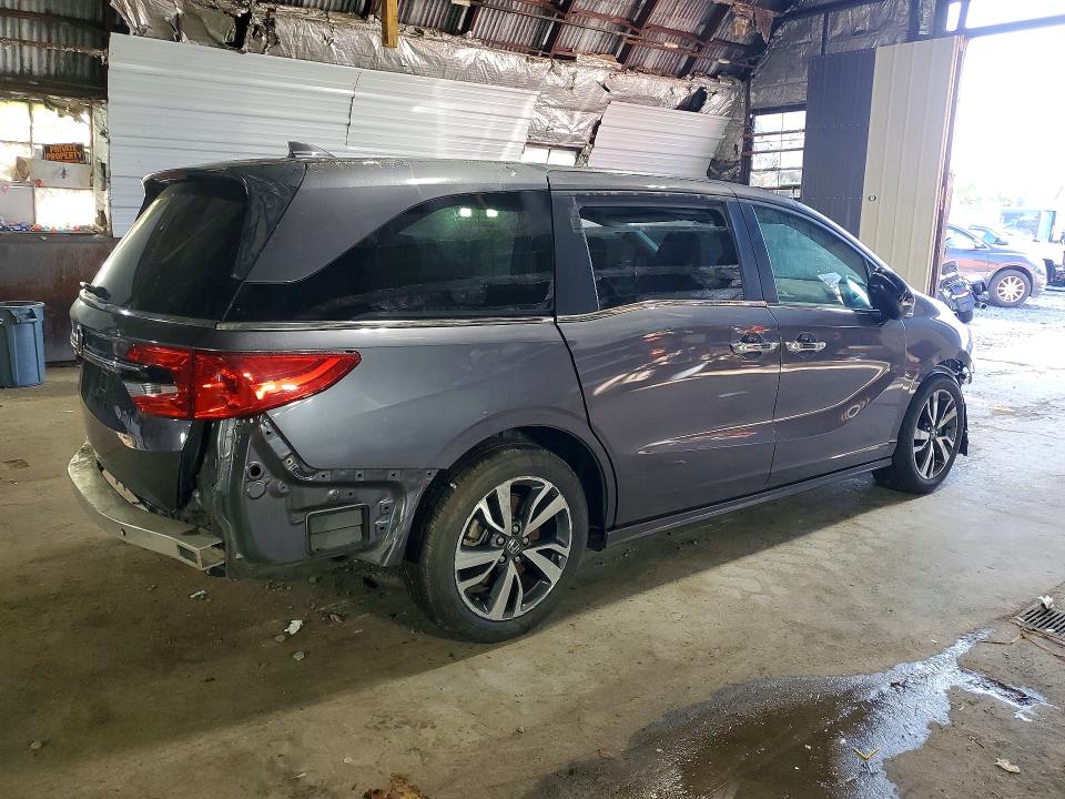 60650996 :رقم المزاد ، 5FNRL6H82PB017910 vin ، 2023 Honda Odyssey مزاد بيع