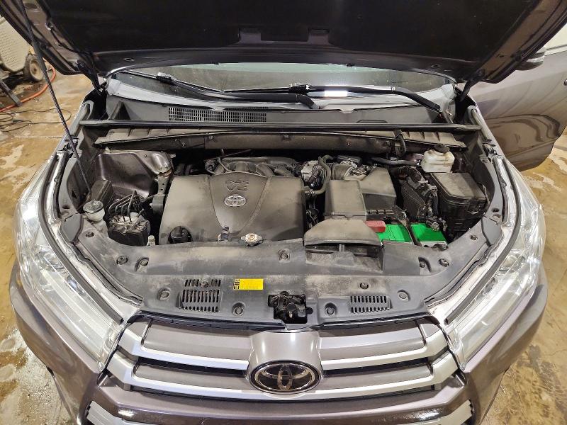 Aukcja sprzedaży 2019 Toyota Highlander, vin: 5TDJZRFH6KS580236, numer aukcji: 59381526