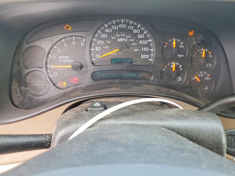 60656536 :رقم المزاد ، 3GNFK16Z35G164742 vin ، 2005 Chevrolet Suburban مزاد بيع