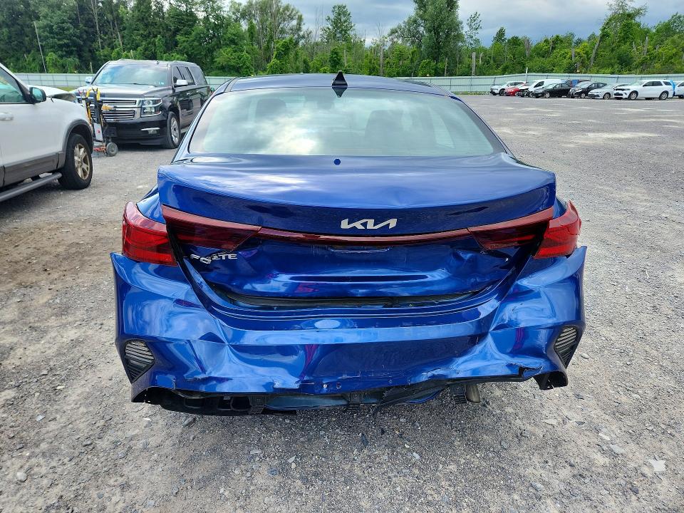 61565346 :رقم المزاد ، 3KPF24AD3PE526086 vin ، 2023 Kia Forte مزاد بيع