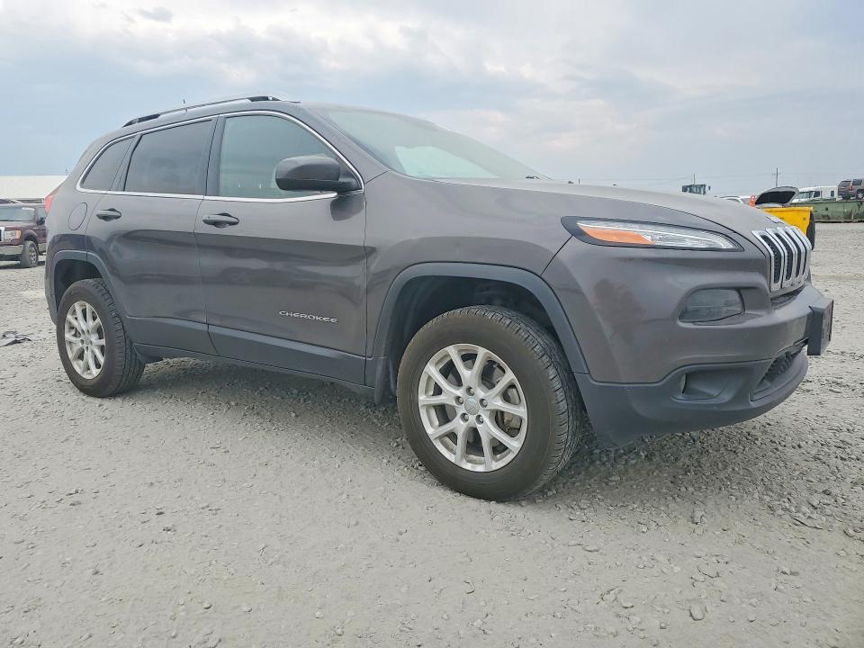 2018 Jeep Cherokee მანქანა იყიდება აუქციონზე, vin: 1C4PJMLX0JD577925, აუქციონის ნომერი: 59808786