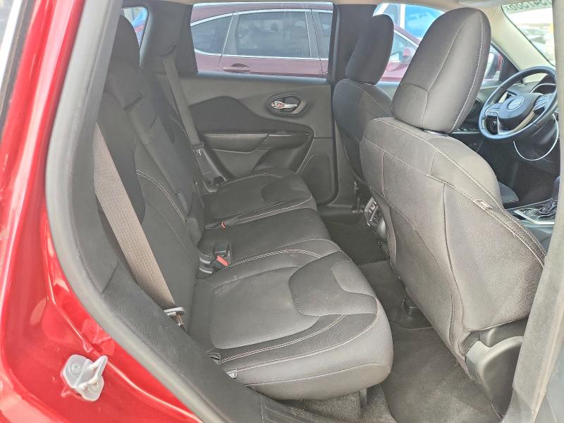 61347386 :رقم المزاد ، 1C4PJLCS0FW531389 vin ، 2015 Jeep Cherokee مزاد بيع
