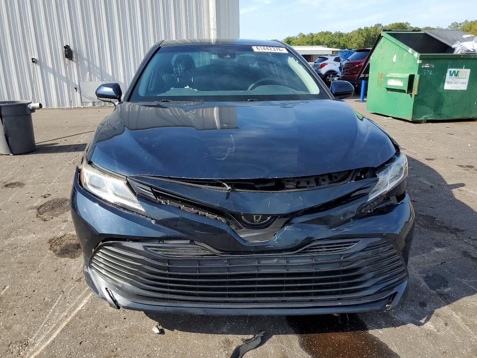 Продажа на аукционе авто 2019 Toyota Camry, vin: 4T1B11HK5KU798665, номер лота: 61442376