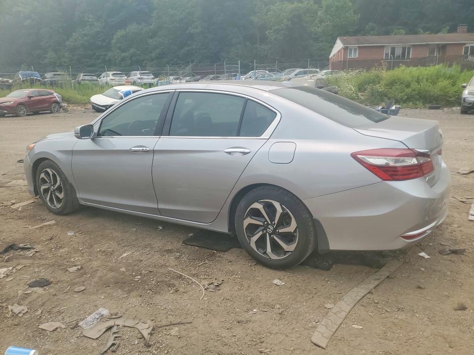 Продажа на аукционе авто 2017 Honda Accord, vin: 1HGCR2F88HA002579, номер лота: 61531856