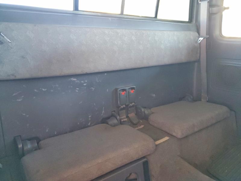 61591686 :رقم المزاد ، 4TAVL52N1YZ641891 vin ، 2000 Toyota Tacoma مزاد بيع