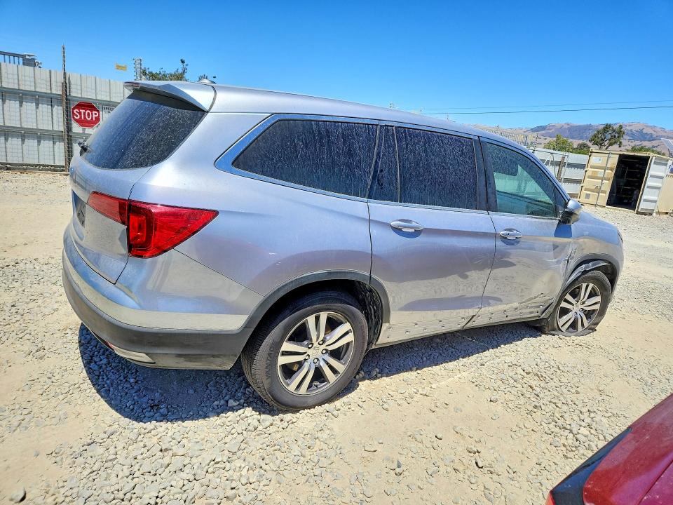 Продажа на аукционе авто 2017 Honda Pilot, vin: 5FNYF5H5XHB037049, номер лота: 61196546