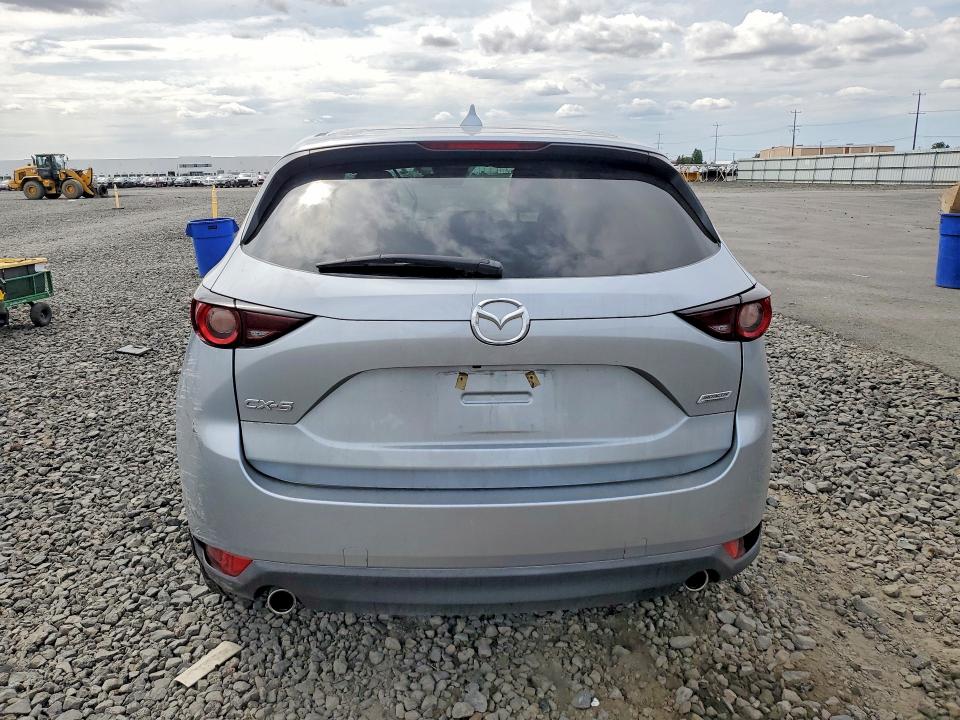 2018 Mazda Cx-5 მანქანა იყიდება აუქციონზე, vin: JM3KFACM5J1422473, აუქციონის ნომერი: 61121106