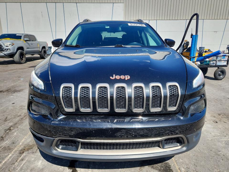 61731796 :رقم المزاد ، 1C4PJLCS1GW362226 vin ، 2016 Jeep Cherokee مزاد بيع