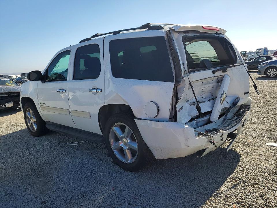63037426 :رقم المزاد ، 1GNSCAE01BR316155 vin ، 2011 Chevrolet Tahoe مزاد بيع