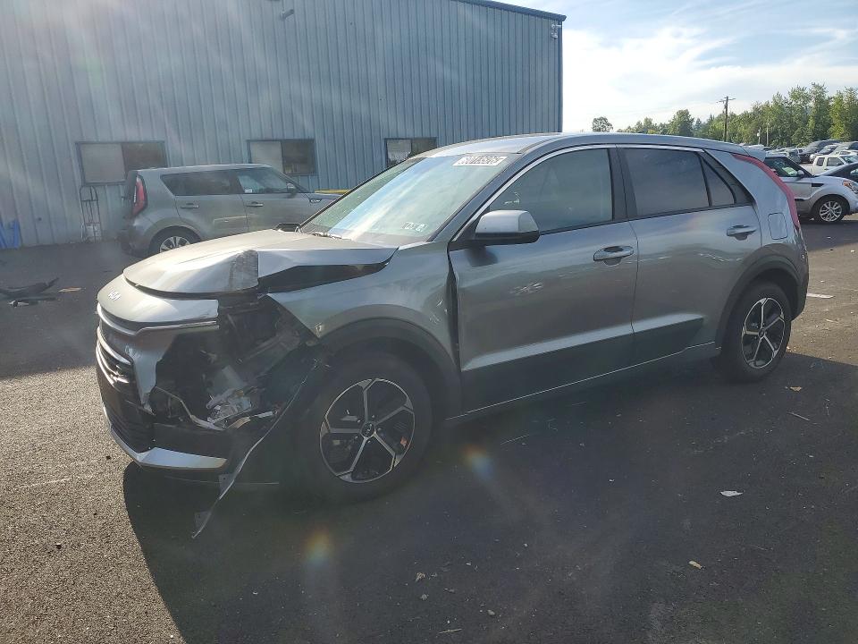 60013526 :رقم المزاد ، KNDCP3LE7T5337984 vin ، 2026 Kia Niro مزاد بيع