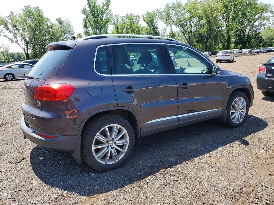 Aukcja sprzedaży 2016 Volkswagen Tiguan, vin: WVGBV7AX9GW566059, numer aukcji: 62460886