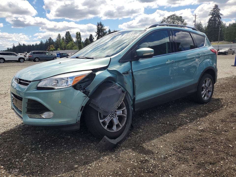 2013 Ford Escape მანქანა იყიდება აუქციონზე, vin: 1FMCU9H98DUD39950, აუქციონის ნომერი: 60865056
