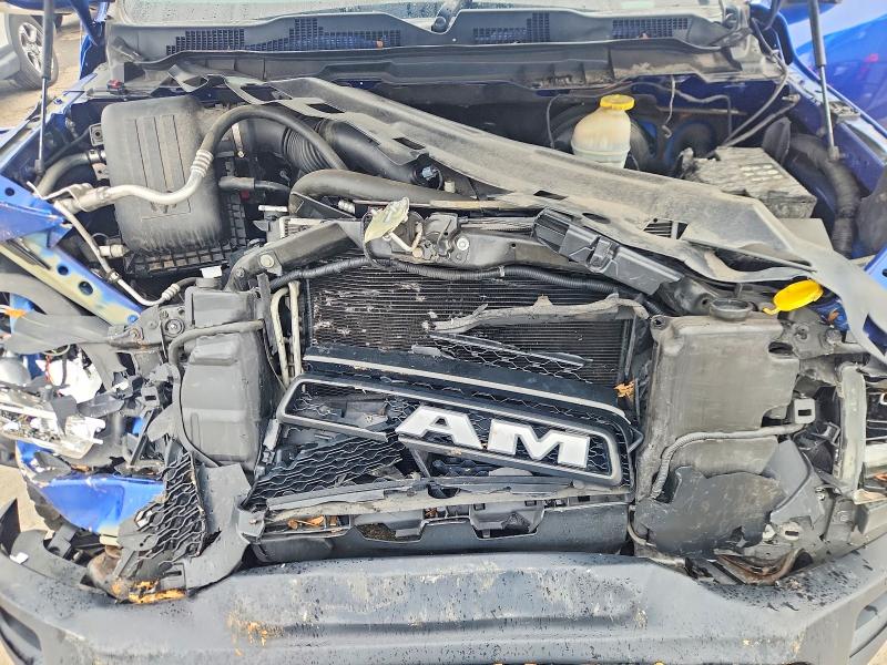 58862686 :رقم المزاد ، 1C6RR7YT1JS199836 vin ، 2018 Ram 1500 مزاد بيع