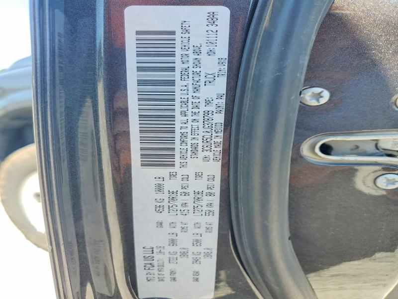60562516 :رقم المزاد ، 3C6UR5CL0JG378799 vin ، 2018 Ram 2500 مزاد بيع