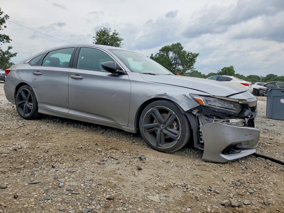 Продажа на аукционе авто 2022 Honda Accord, vin: 1HGCV1F36NA073124, номер лота: 61719916