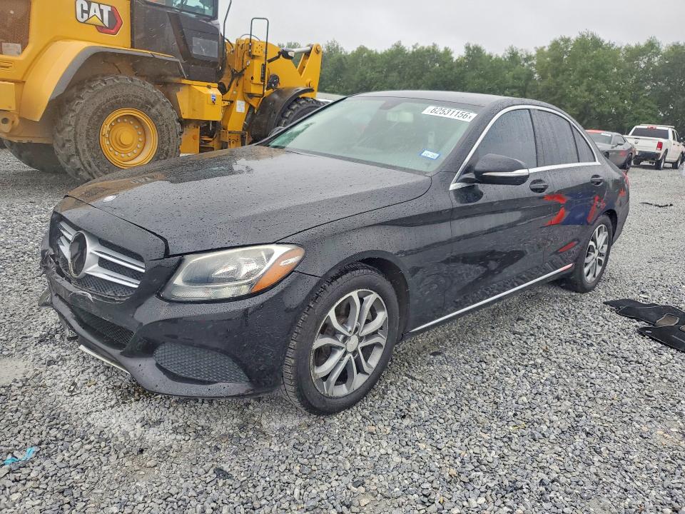 62531156 :رقم المزاد ، 55SWF4JB5FU093252 vin ، 2015 Mercedes-benz C مزاد بيع