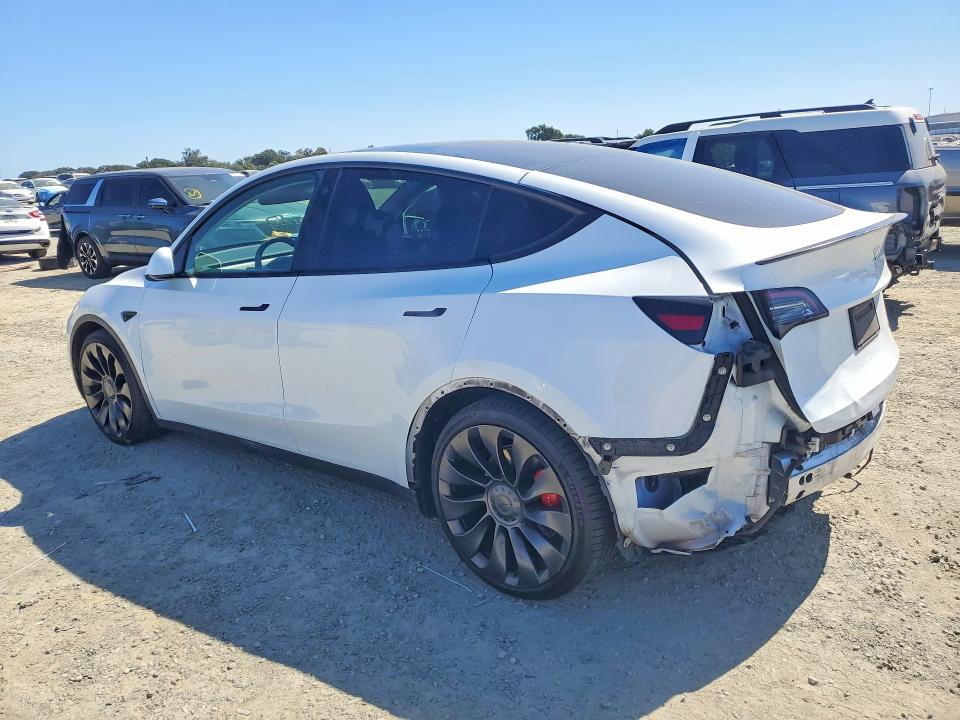 Продажа на аукционе авто 2022 Tesla Model Y, vin: 7SAYGDEF9NF393740, номер лота: 62351916