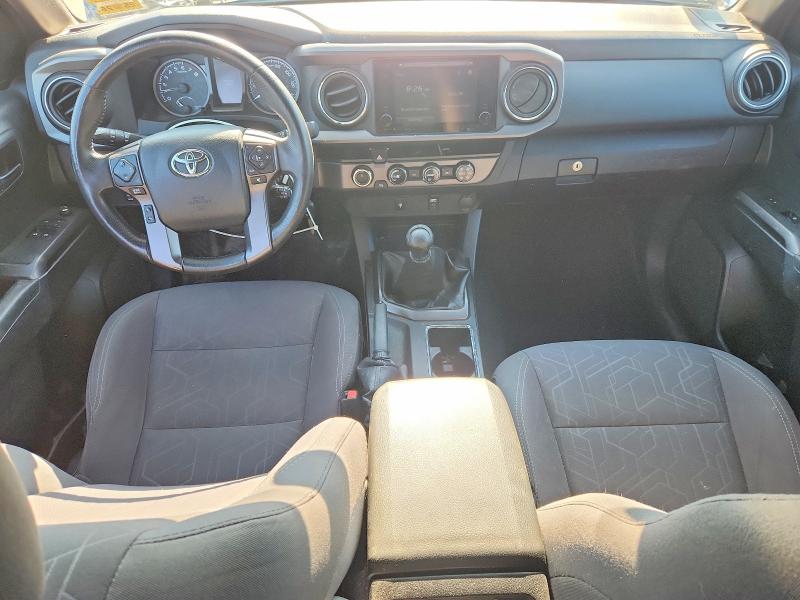 60355866 :رقم المزاد ، 5TFSZ5AN9HX116337 vin ، 2017 Toyota Tacoma مزاد بيع