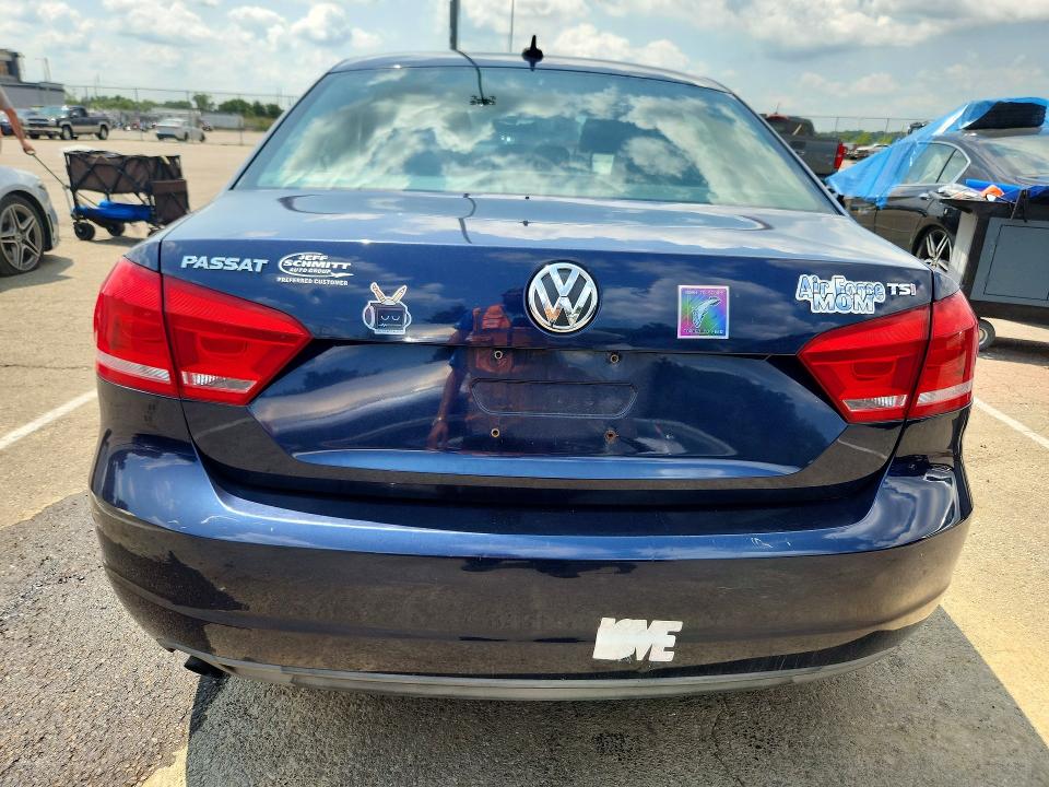 Продаж на аукціоні авто 2014 Volkswagen Passat, vin: 1VWAT7A30EC077161, номер лоту: 60713346