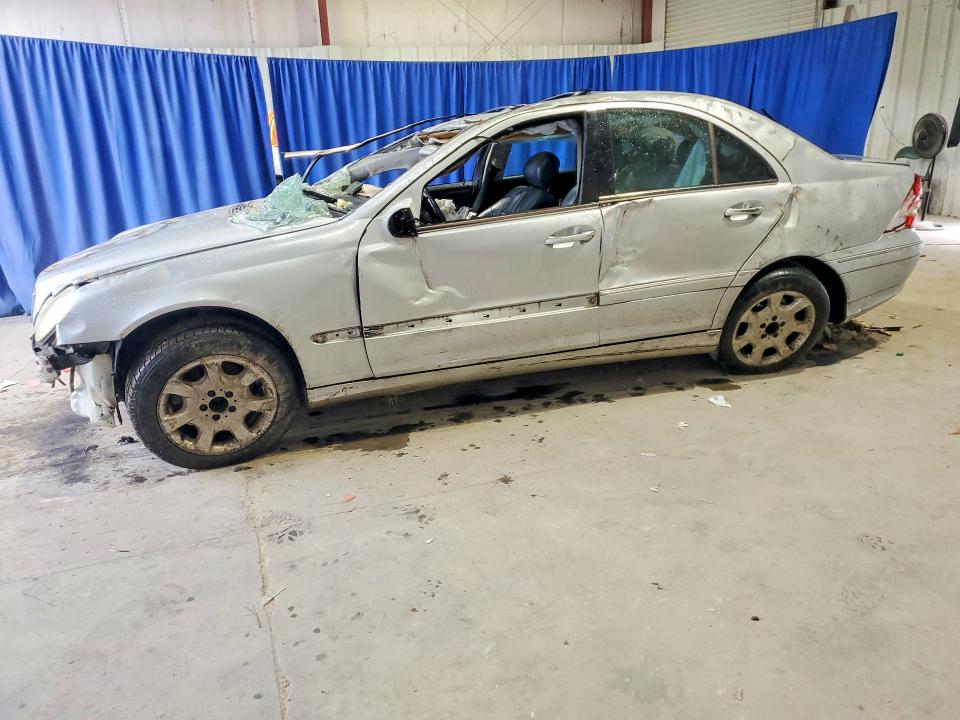 62050896 :رقم المزاد ، WDBRF92H36F789925 vin ، 2006 Mercedes-benz C مزاد بيع