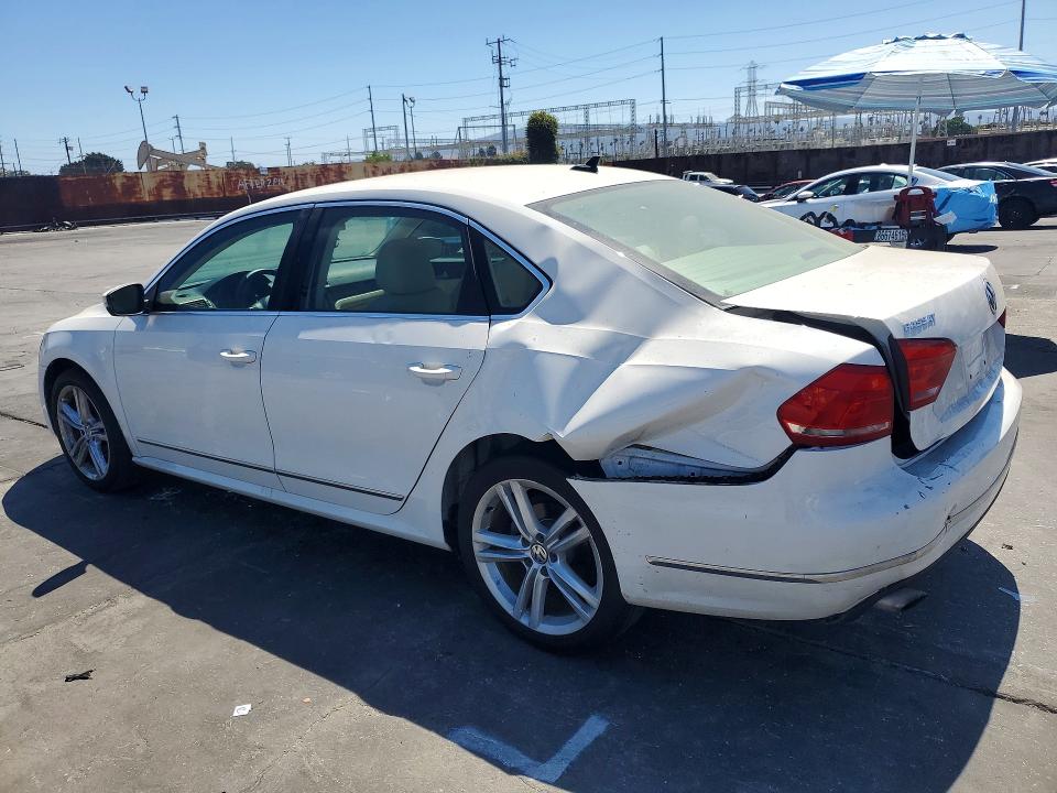 59689836 :رقم المزاد ، 1VWCS7A39FC080007 vin ، 2015 Volkswagen Passat مزاد بيع