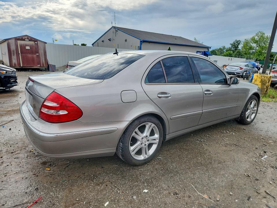 Продажа на аукционе авто 2006 Mercedes-benz E, vin: WDBUF56J06A830136, номер лота: 60675626