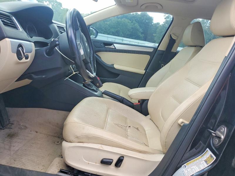60231366 :رقم المزاد ، 3VW637AJXDM225981 vin ، 2013 Volkswagen Jetta مزاد بيع