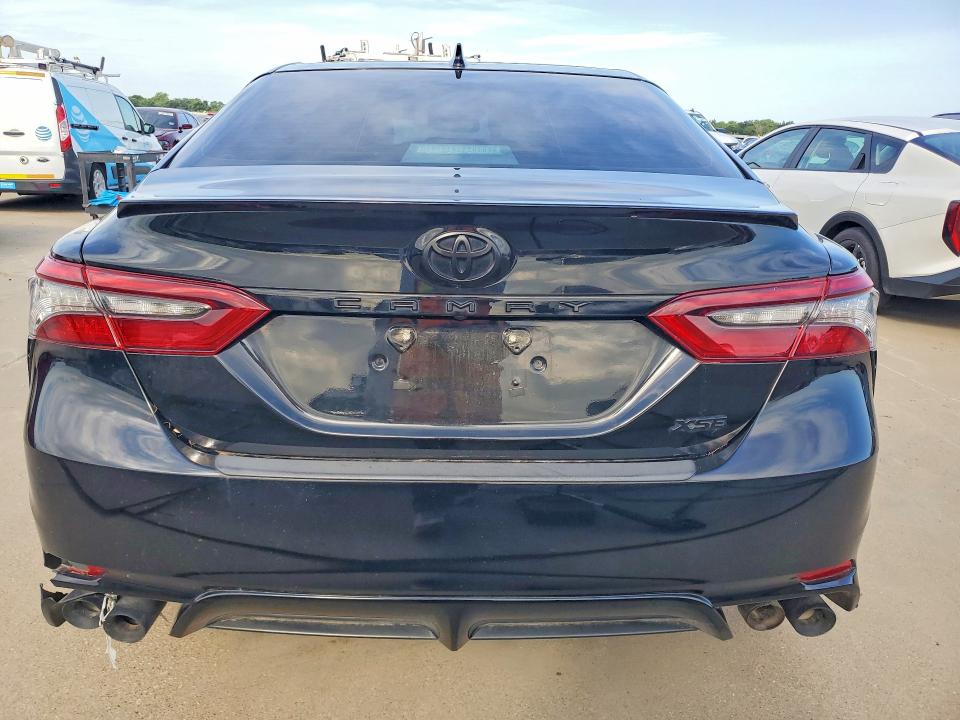 2024 Toyota Camry მანქანა იყიდება აუქციონზე, vin: 4T1K61AK2RU246305, აუქციონის ნომერი: 57505876