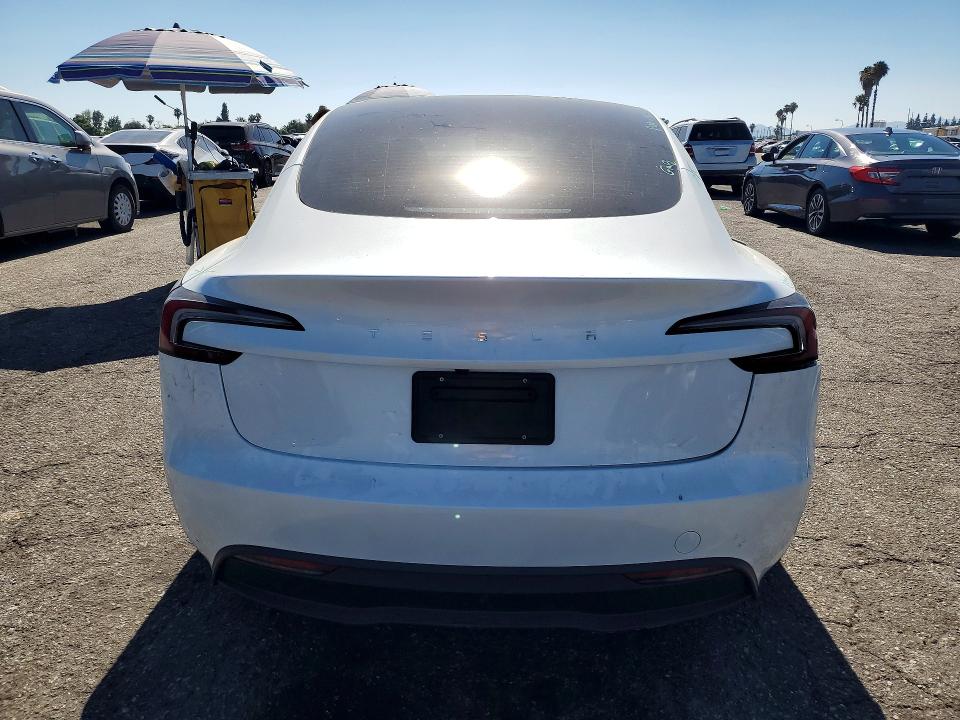 Продаж на аукціоні авто 2025 Tesla Model 3, vin: 5YJ3E1EA5SF072046, номер лоту: 60890806