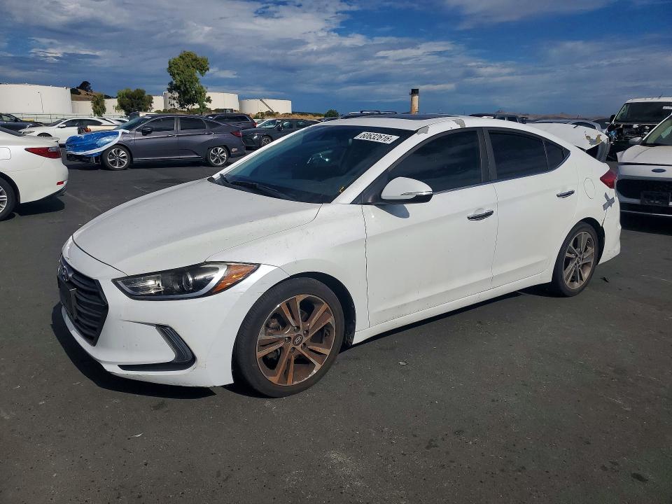 60632616 :رقم المزاد ، 5NPD84LF8HH085766 vin ، 2017 Hyundai Elantra مزاد بيع