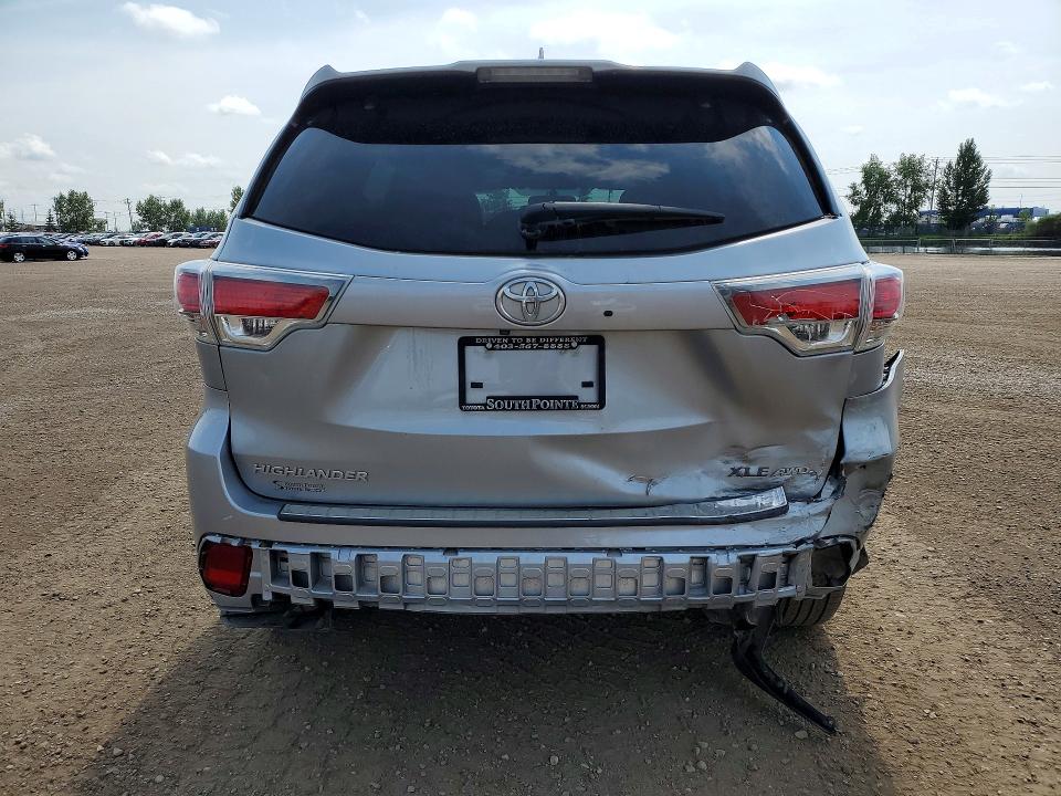 Продажа на аукционе авто 2015 Toyota Highlander, vin: 5TDJKRFH7FS188750, номер лота: 62006416
