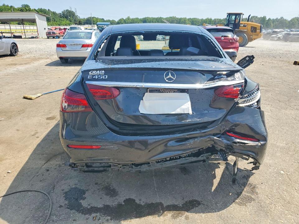 62248456 :رقم المزاد ، W1KZF5KB0NB057379 vin ، 2022 Mercedes-benz E مزاد بيع