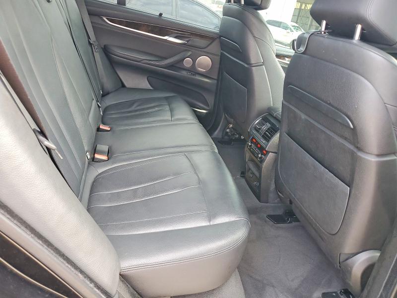 61735836 :رقم المزاد ، 5UXKR6C57F0J73840 vin ، 2015 Bmw X5 مزاد بيع