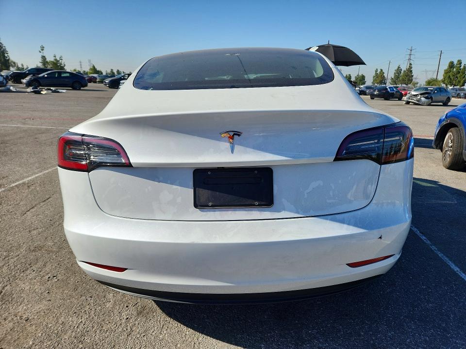 Продажа на аукционе авто 2023 Tesla Model 3, vin: 5YJ3E1EA3PF555543, номер лота: 60245266