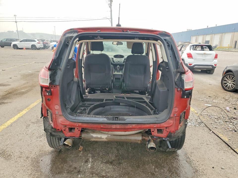 2014 Ford Escape მანქანა იყიდება აუქციონზე, vin: 1FMCU0GXXEUC91879, აუქციონის ნომერი: 61296866