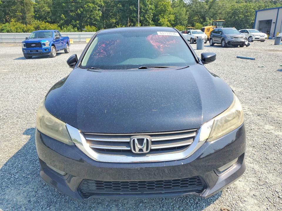 2014 Honda Accord მანქანა იყიდება აუქციონზე, vin: 1HGCR2F5XEA198154, აუქციონის ნომერი: 63133036