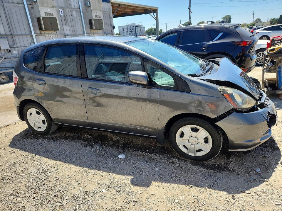 Продаж на аукціоні авто 2013 Honda Fit, vin: JHMGE8H33DC076828, номер лоту: 63246156