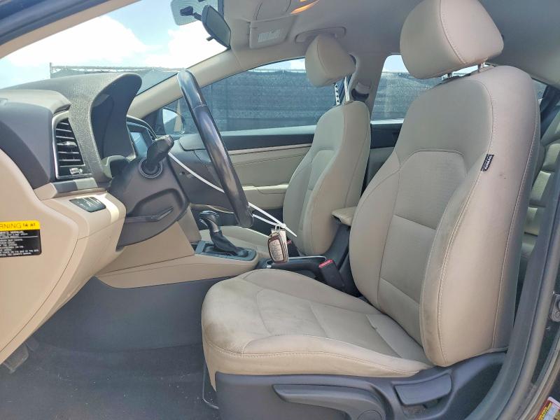 2017 Hyundai Elantra მანქანა იყიდება აუქციონზე, vin: 5NPD94LA6HH074931, აუქციონის ნომერი: 61075456